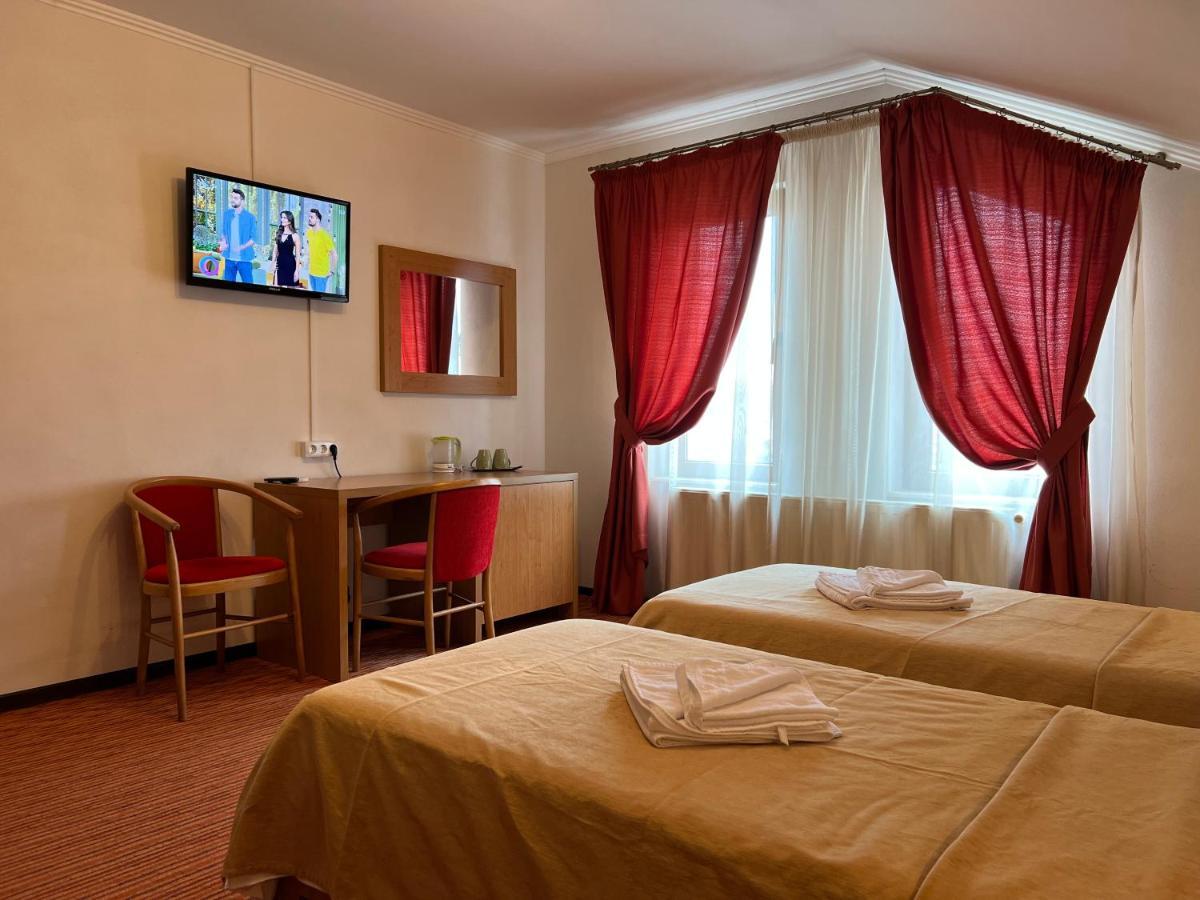 Casa Manu Hotel Сибиу Екстериор снимка