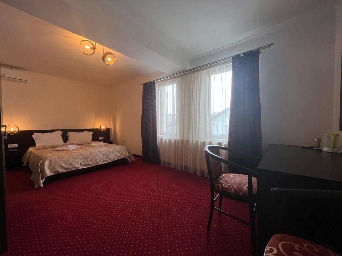 Casa Manu Hotel Сибиу Екстериор снимка