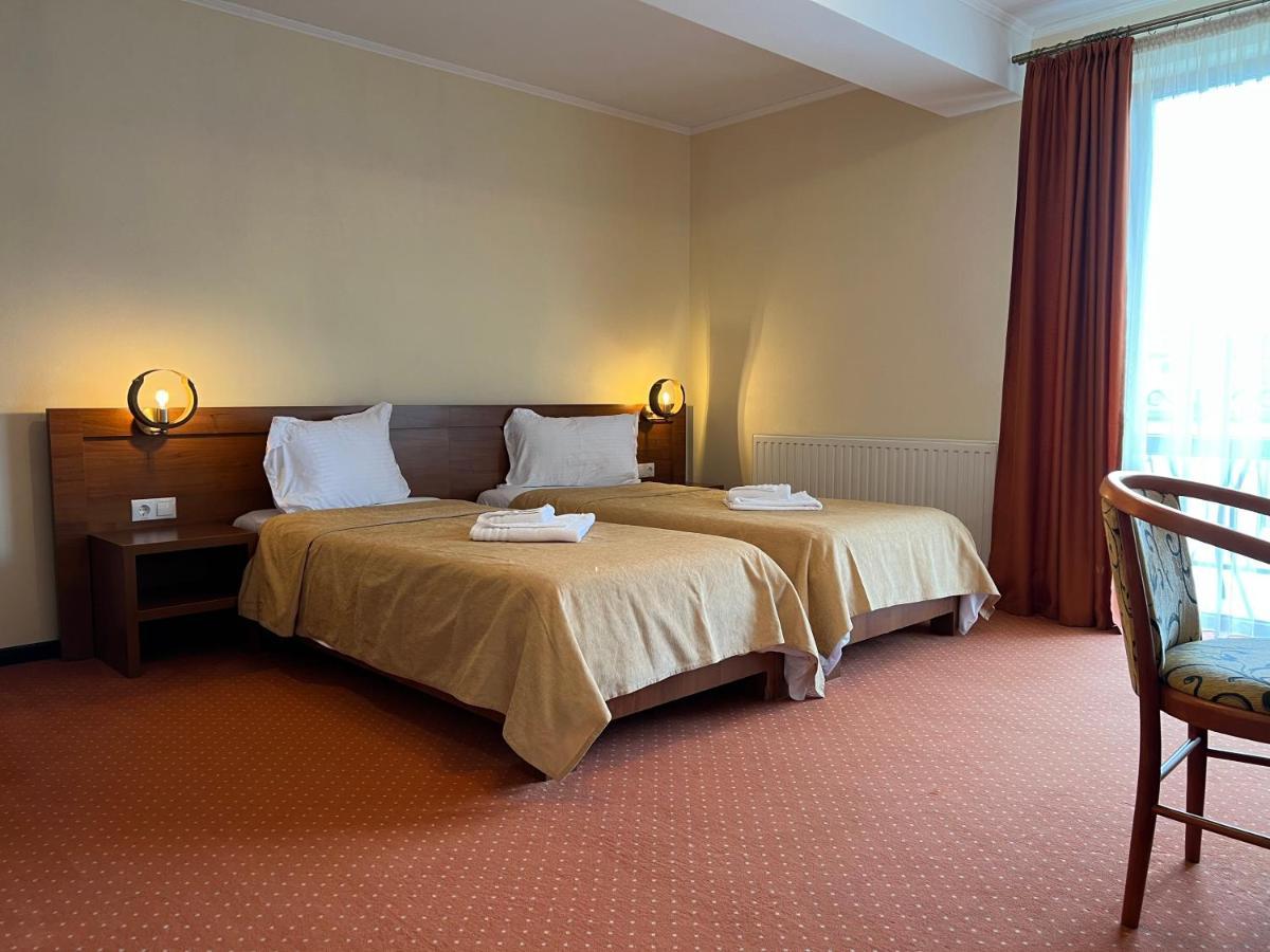 Casa Manu Hotel Сибиу Екстериор снимка